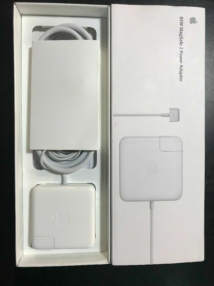 Apple 85W MagSafe 2 18.5V 4.6A MacBook Power Adapter Apple 85W MagSafe 2 18.5V 4.6A MacBook Power Adapter